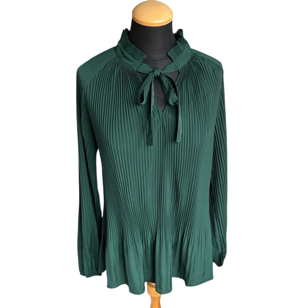 New Papillon Blanc Blouse Dark Green Emerald Top Long sleeve Pleated Size XS - Picture 2 of 11